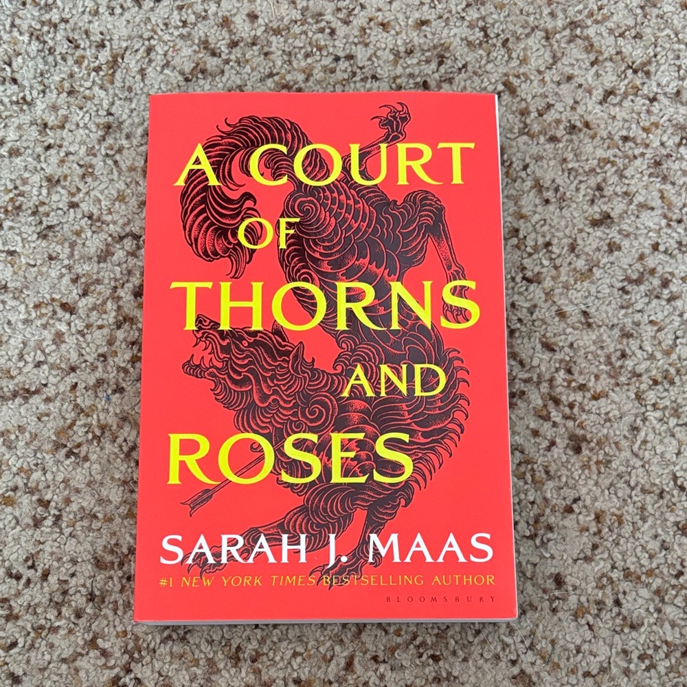 A Court of Thorns and Roses Book